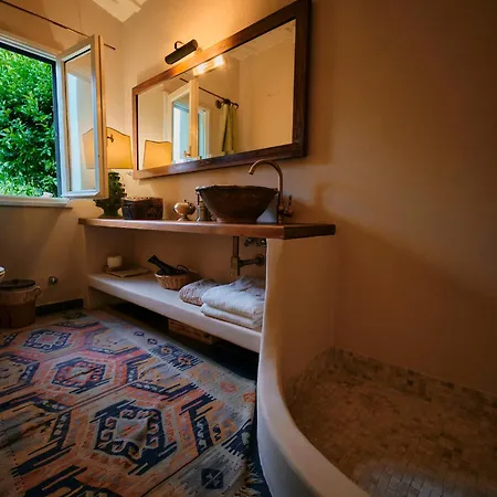 Charming Only For You, A Hidden Gem 10mn Walk To Historic Center, Stunning View