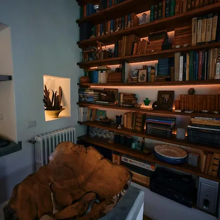 Charming Only For You, A Hidden Gem 10mn Walk To Historic Center, Stunning View 빌라 피렌체