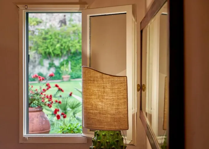 Charming Only For You, A Hidden Gem 10mn Walk To Historic Center, Stunning View וילה